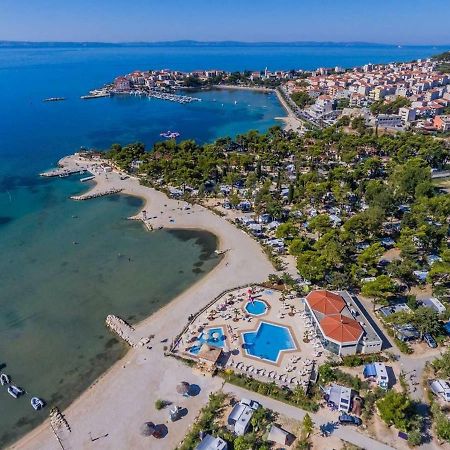 Apartment Gamma With Hydromassage Mini Pool Near Split Žrnovnica المظهر الخارجي الصورة