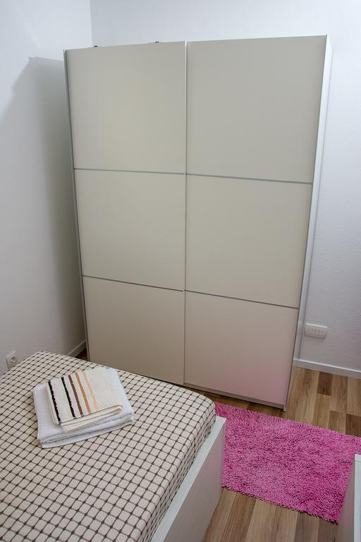 Apartment Gamma With Hydromassage Mini Pool Near Split Žrnovnica المظهر الخارجي الصورة